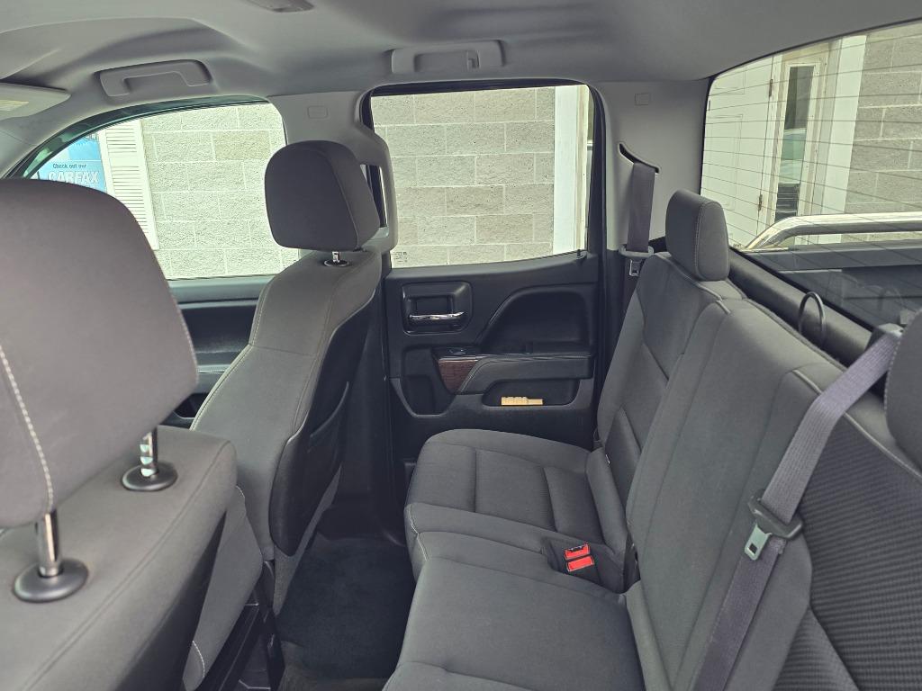 2015 GMC Sierra 1500 SLE photo
