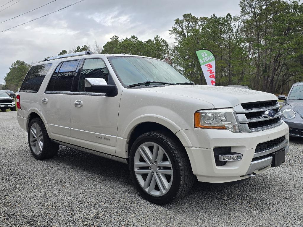 2017 Ford Expedition Platinum photo