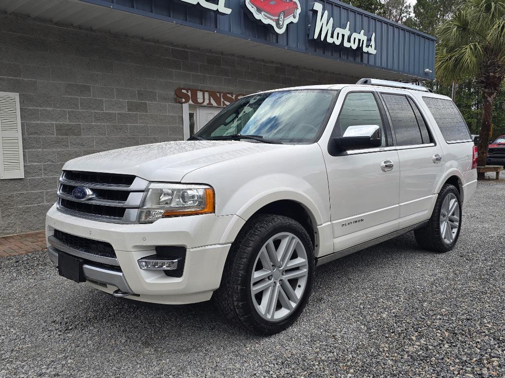 2017 Ford Expedition Platinum photo