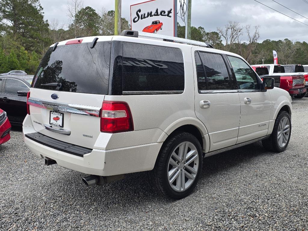 2017 Ford Expedition Platinum photo