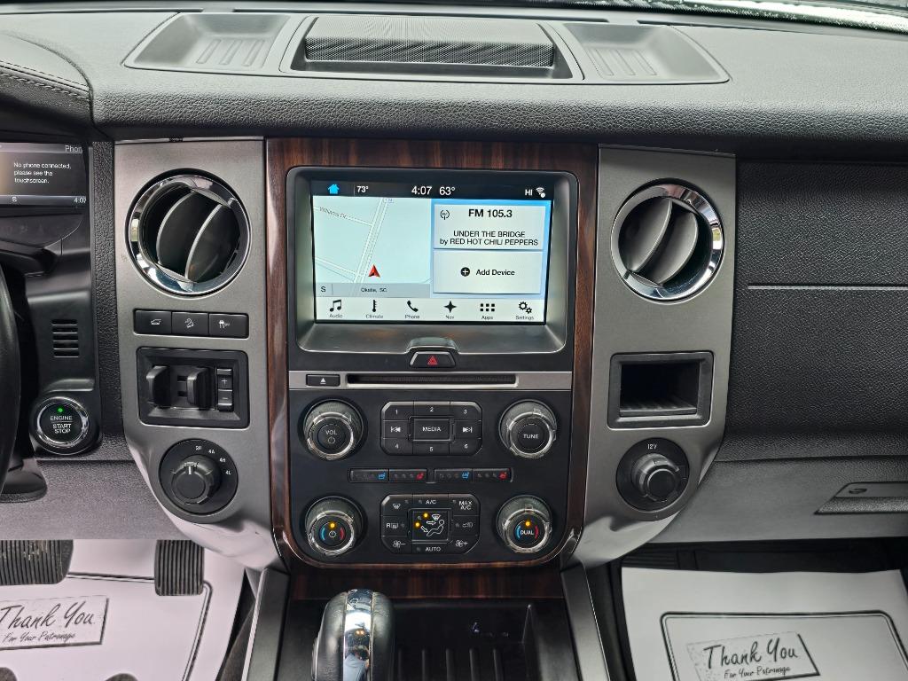 2017 Ford Expedition Platinum photo
