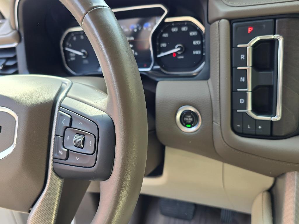 2021 GMC Yukon Denali photo