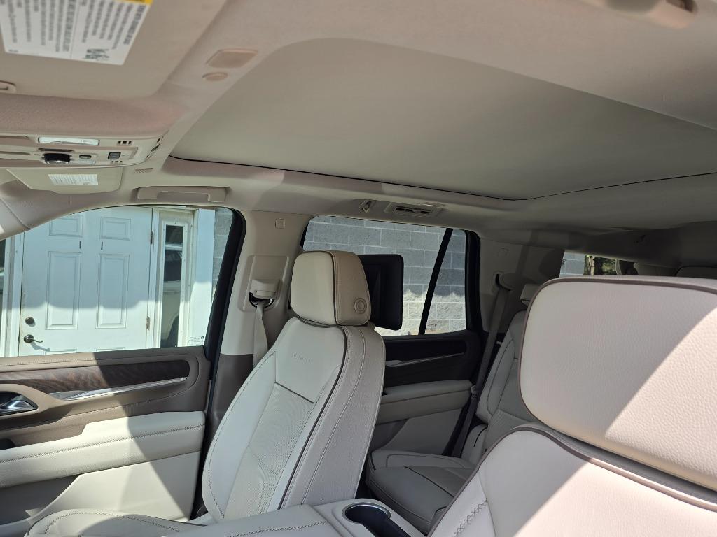 2021 GMC Yukon Denali photo