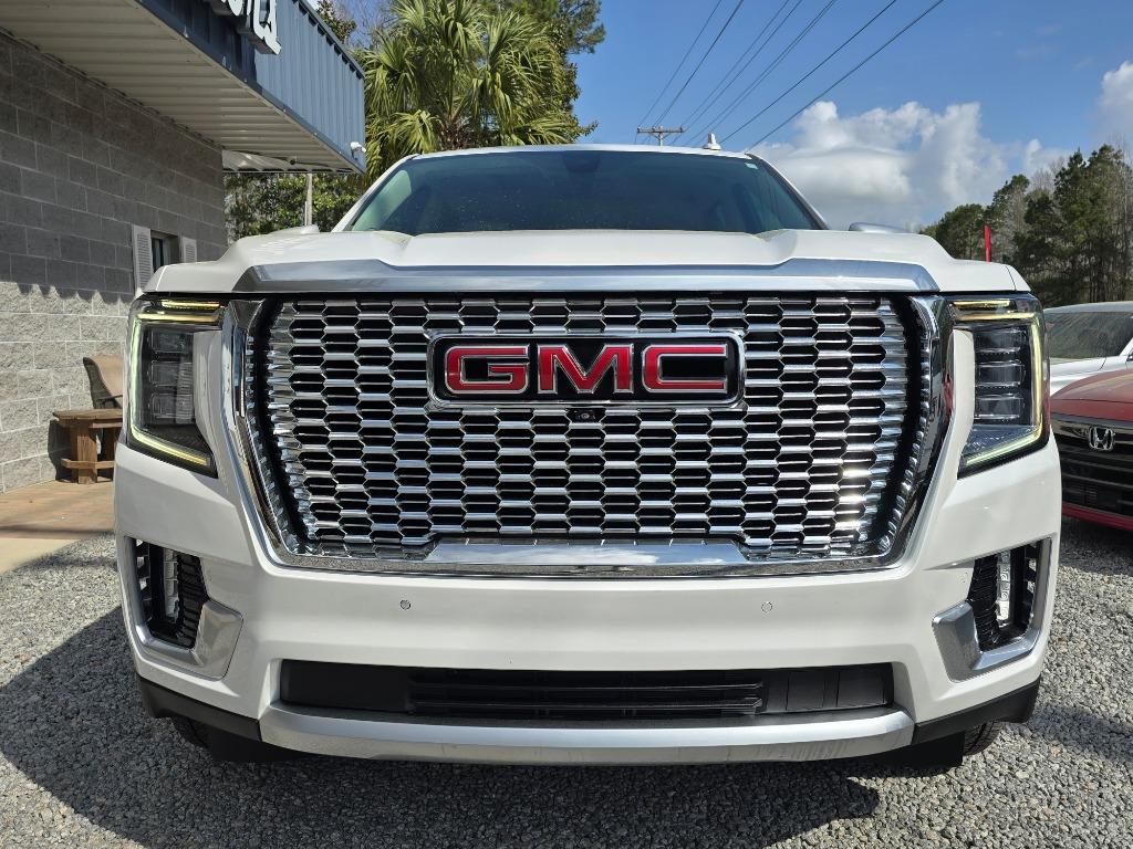 2021 GMC Yukon Denali photo
