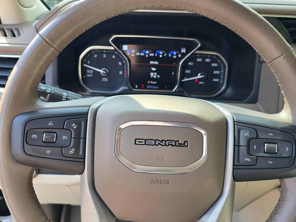 2021 GMC Yukon Denali photo