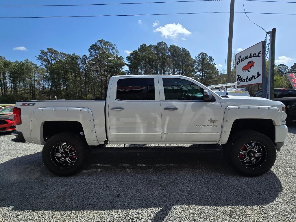 2017 Chevrolet Silverado 1500 LTZ Z71 photo