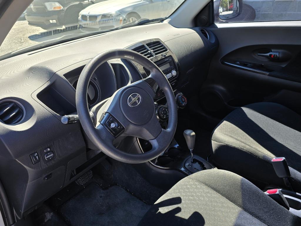 2008 Scion xD photo