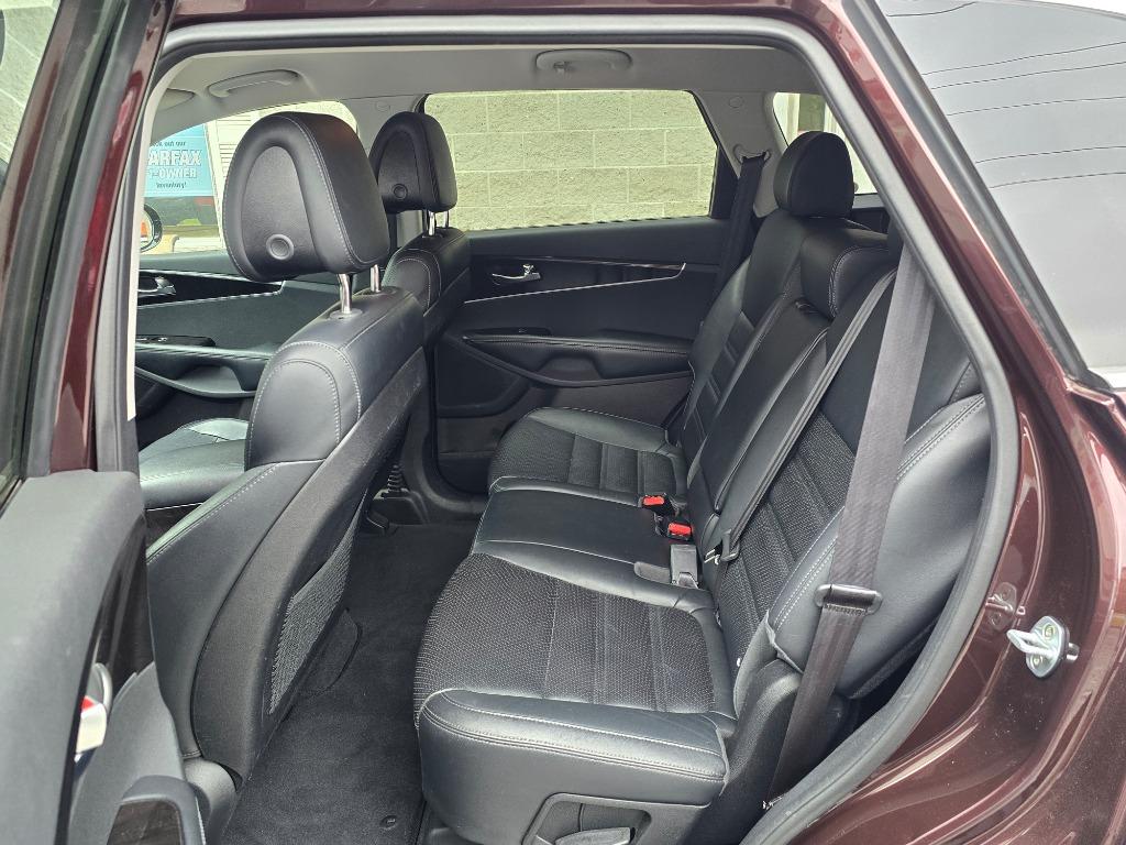 2016 Kia Sorento EX photo