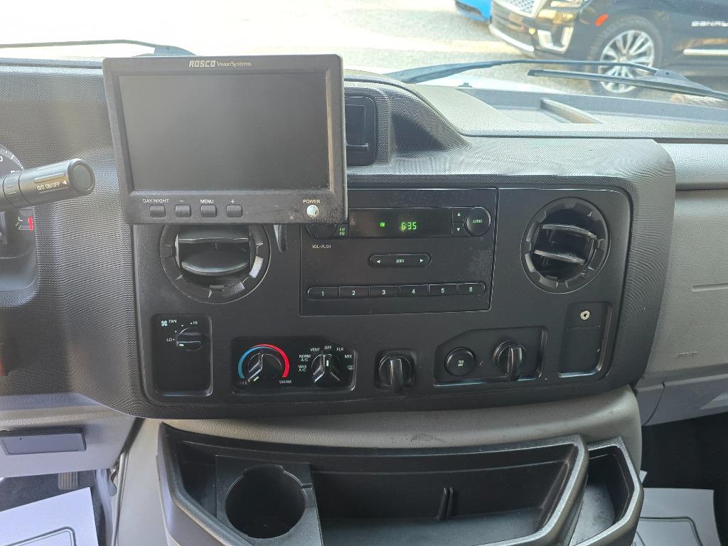 2014 Ford E-150 E-150 photo