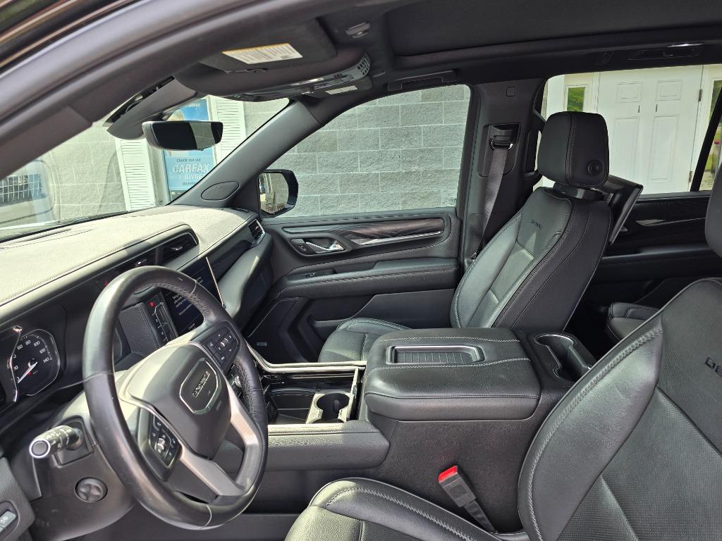 2021 GMC Yukon Denali photo