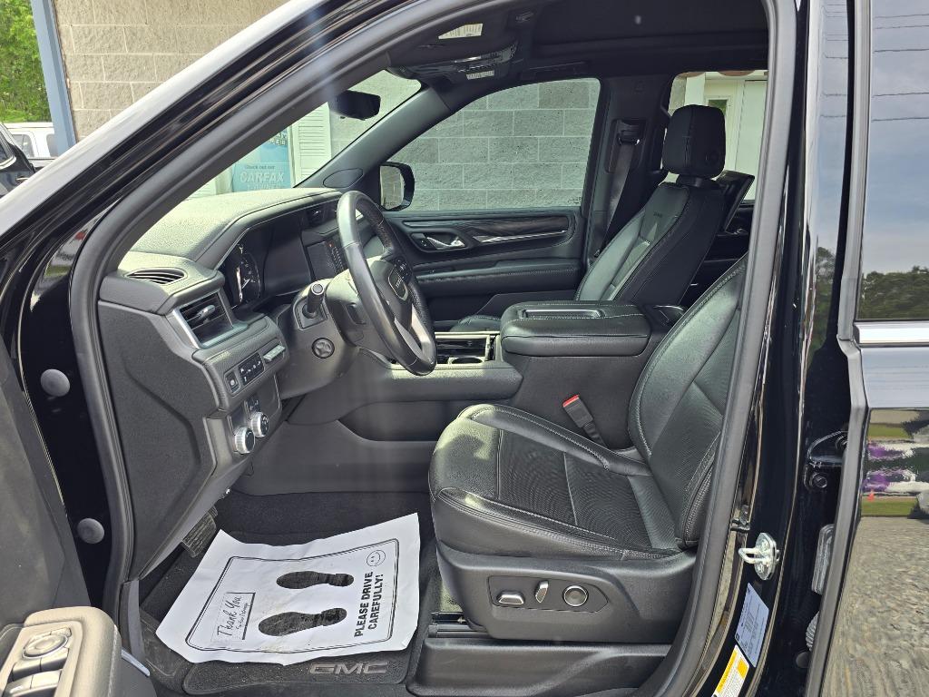 2021 GMC Yukon Denali photo