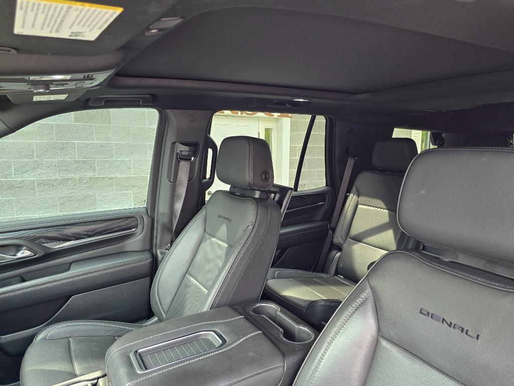 2021 GMC Yukon Denali photo