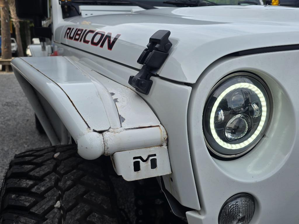 2016 Jeep Wrangler - $20,995