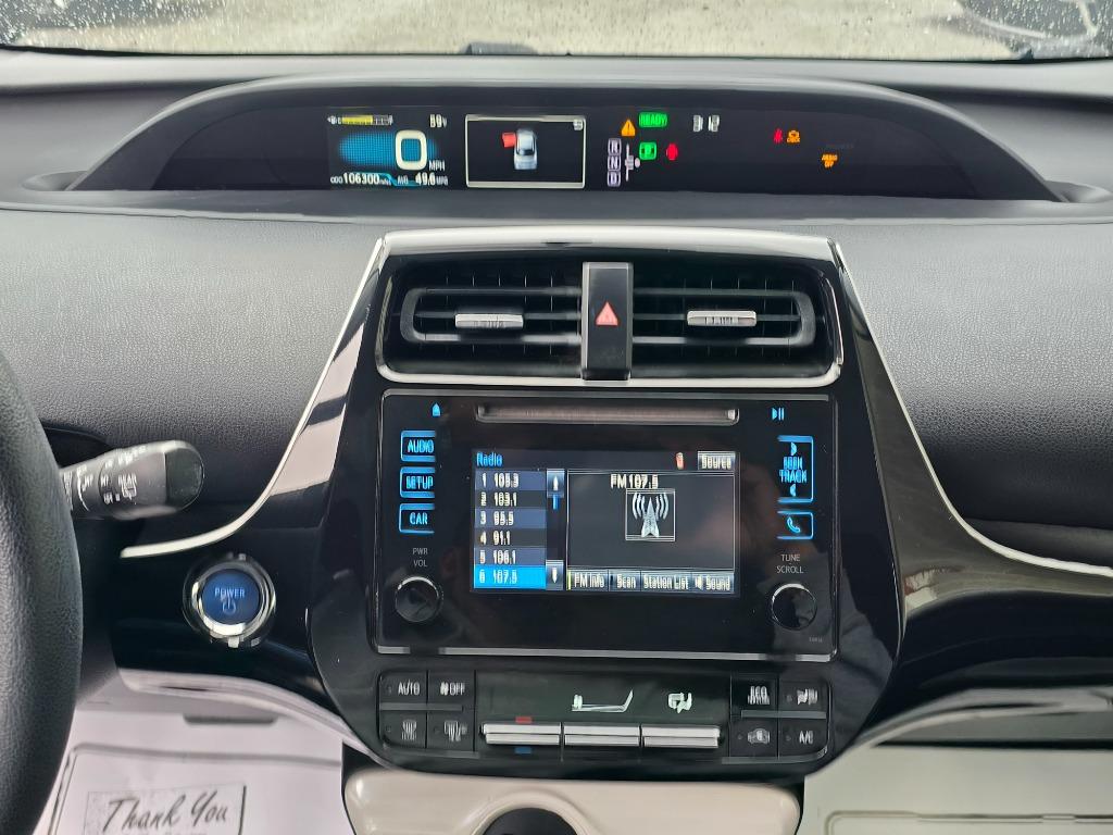2016 Toyota Prius - $14,995