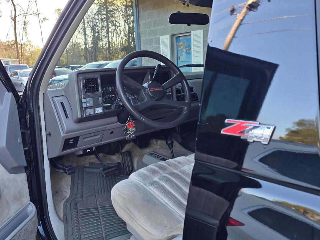 1994 Chevrolet Blazer - $18,995
