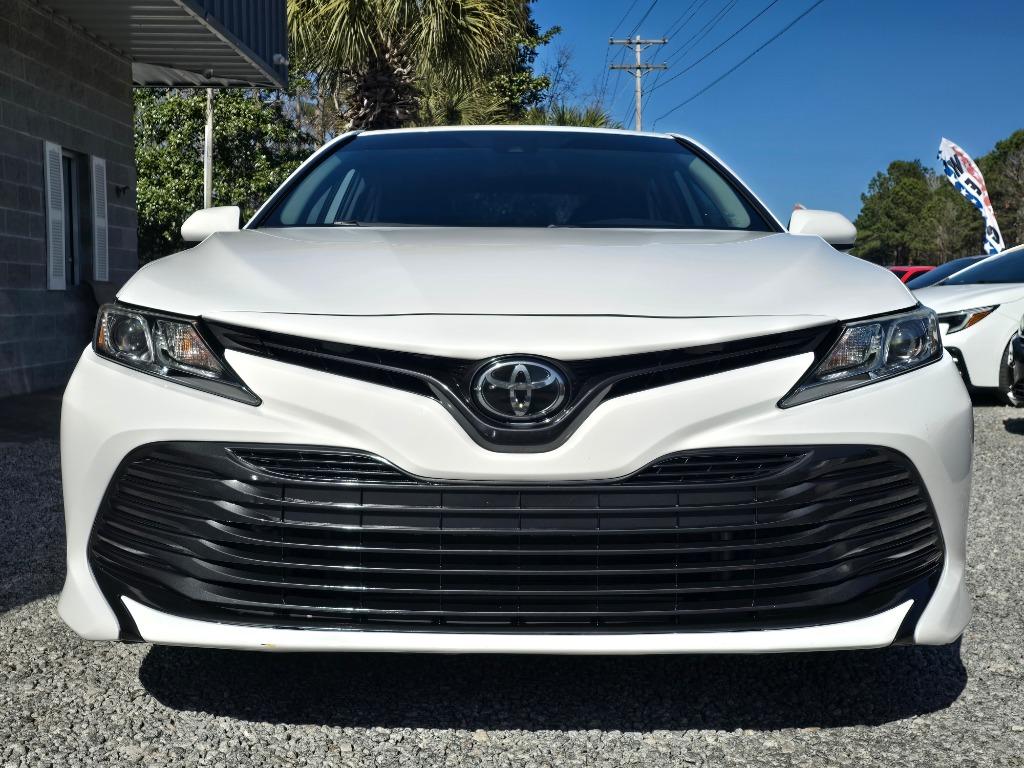 2020 Toyota Camry - $18,995