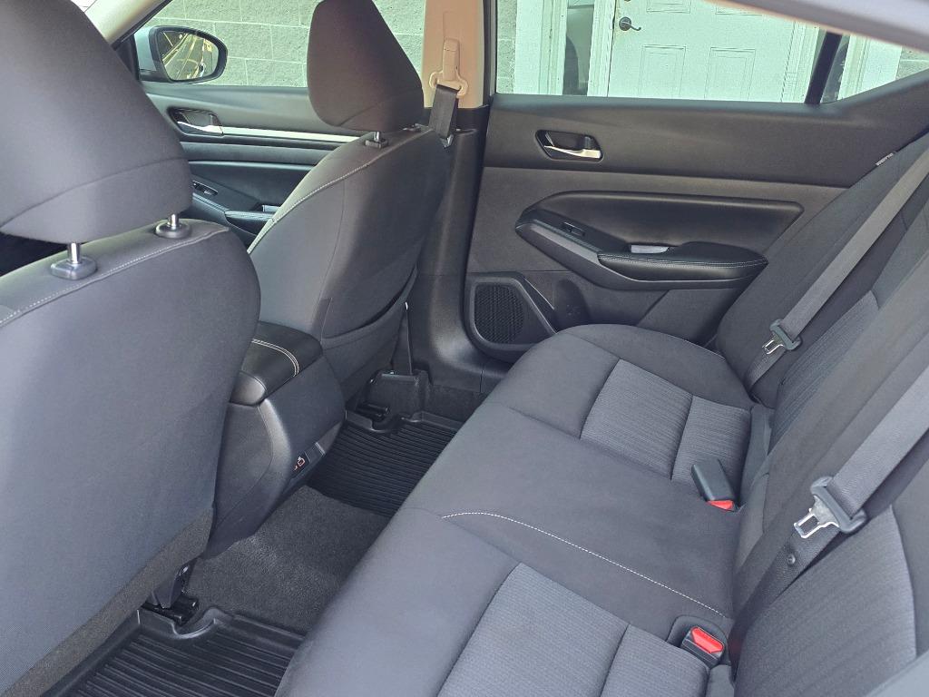 2022 Nissan Altima - $19,995