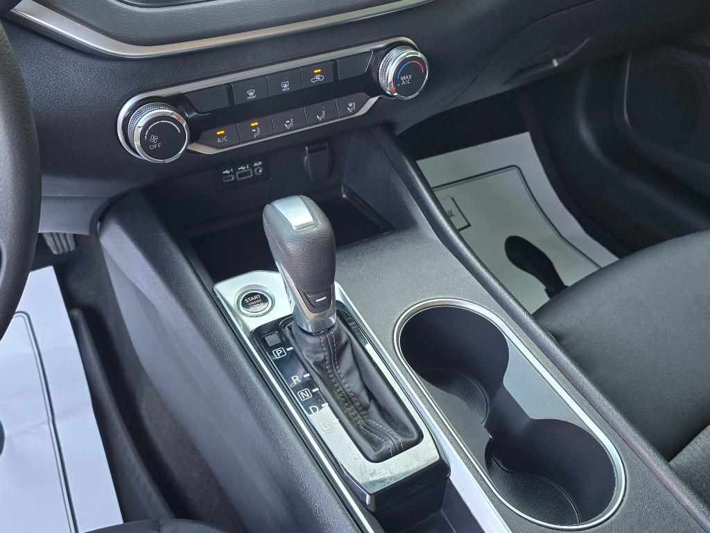 2022 Nissan Altima - $19,995
