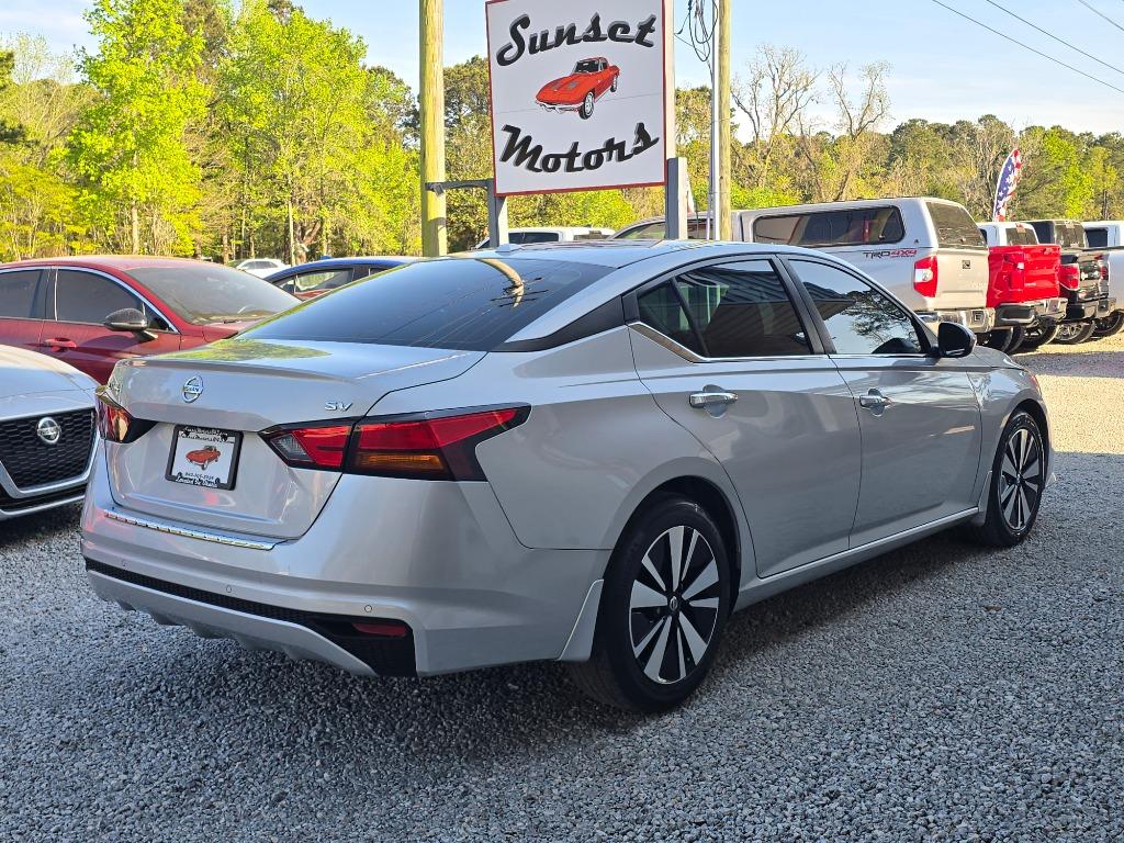 2022 Nissan Altima - $19,995
