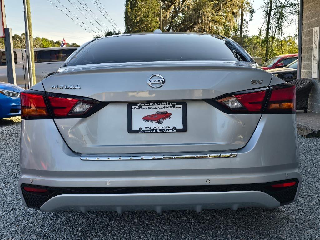 2022 Nissan Altima - $19,995