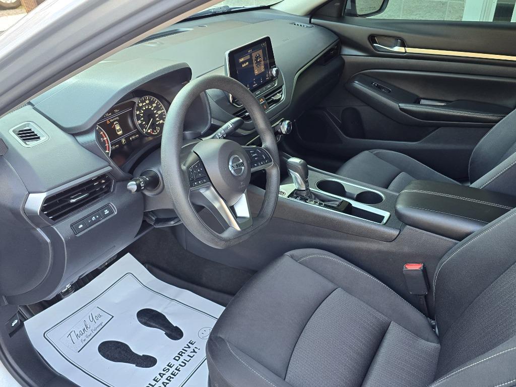 2022 Nissan Altima - $19,995