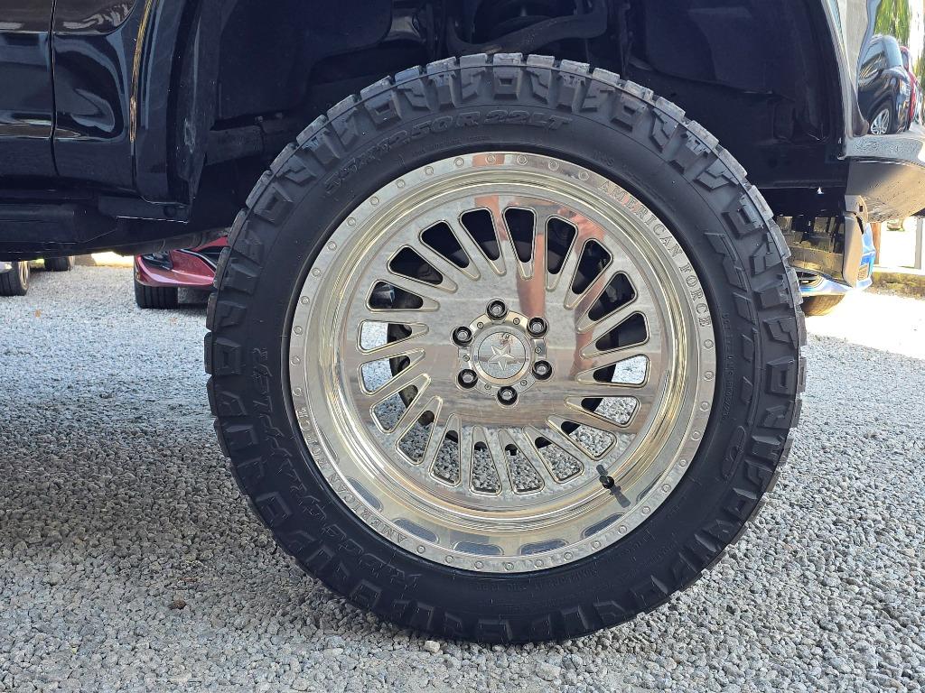 2019 Ford F-150 - $42,995
