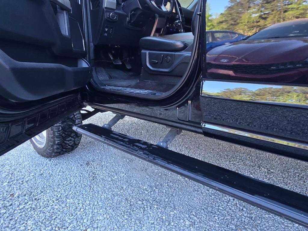 2019 Ford F-150 - $42,995