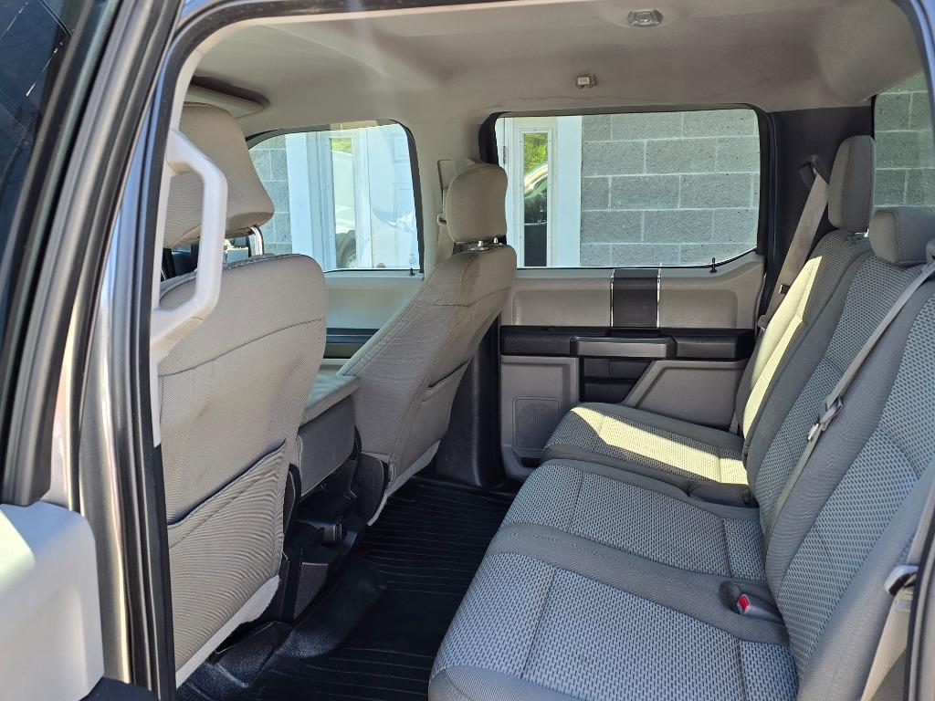 2017 Ford F-150 - $21,995