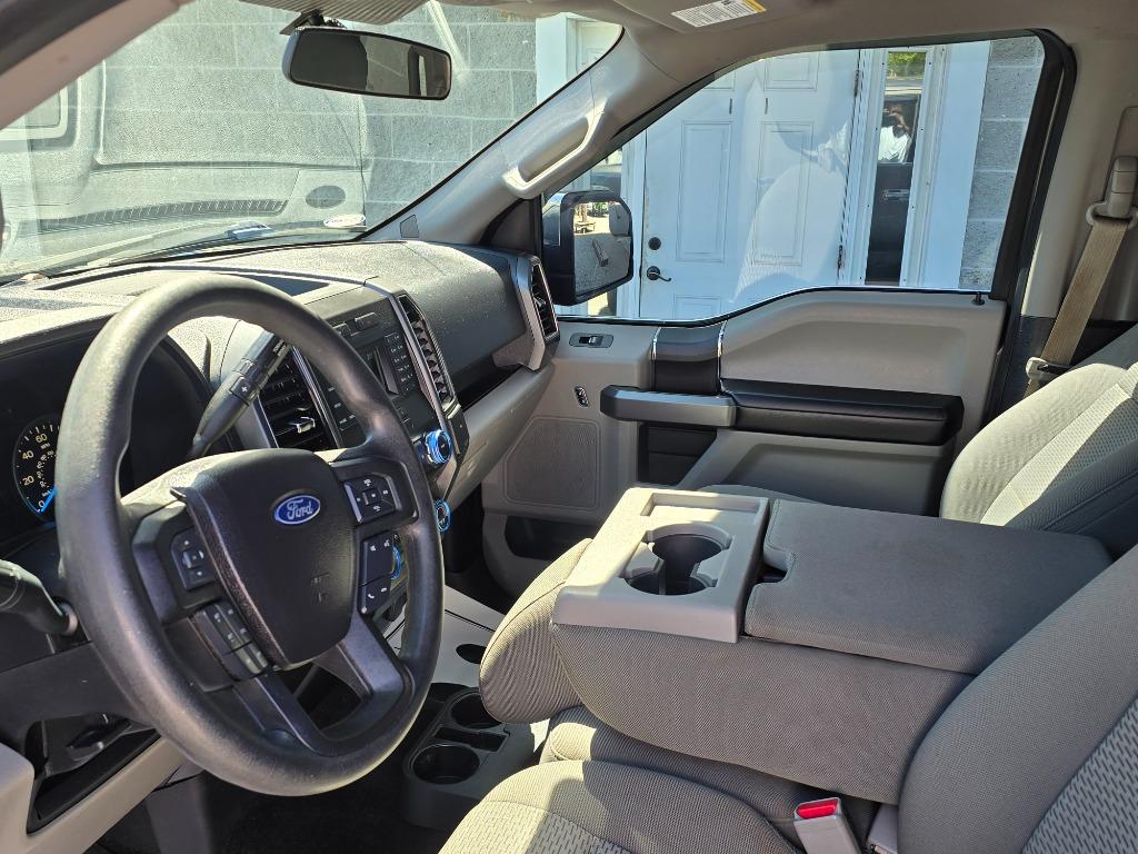 2017 Ford F-150 - $21,995