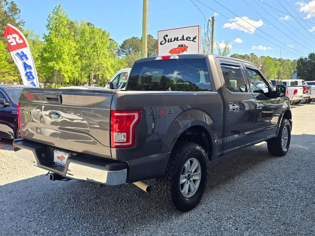 2017 Ford F-150 - $21,995