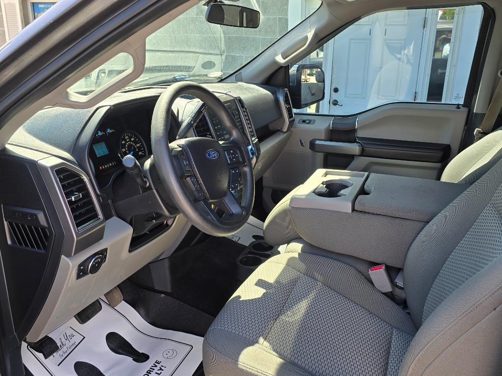 2017 Ford F-150 - $21,995
