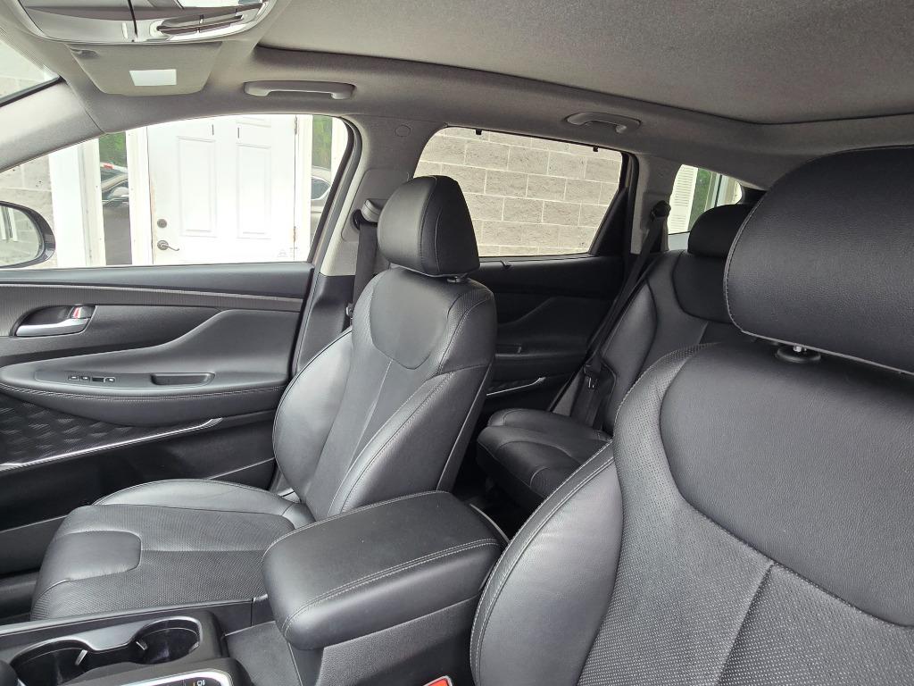 2020 Hyundai Santa FE - $19,995