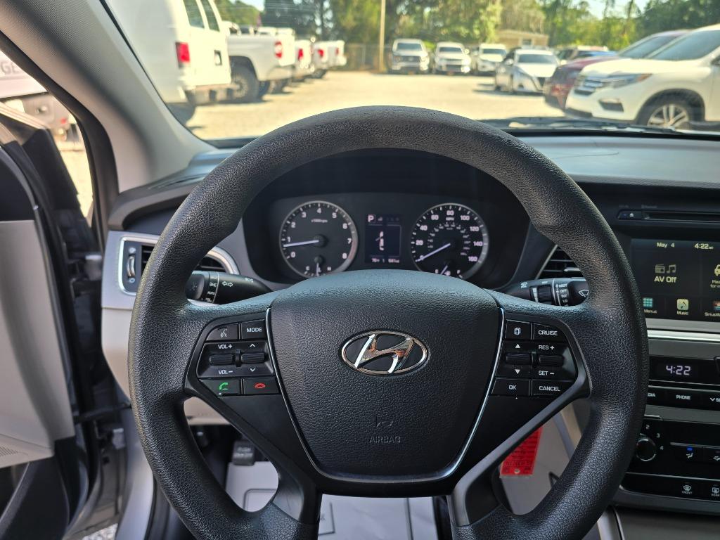 2016 Hyundai Sonata - $10,995