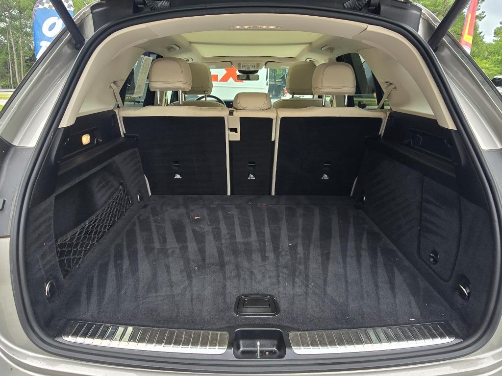 2022 Mercedes-Benz E-Class - $31,995