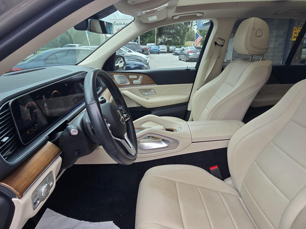 2022 Mercedes-Benz E-Class - $31,995