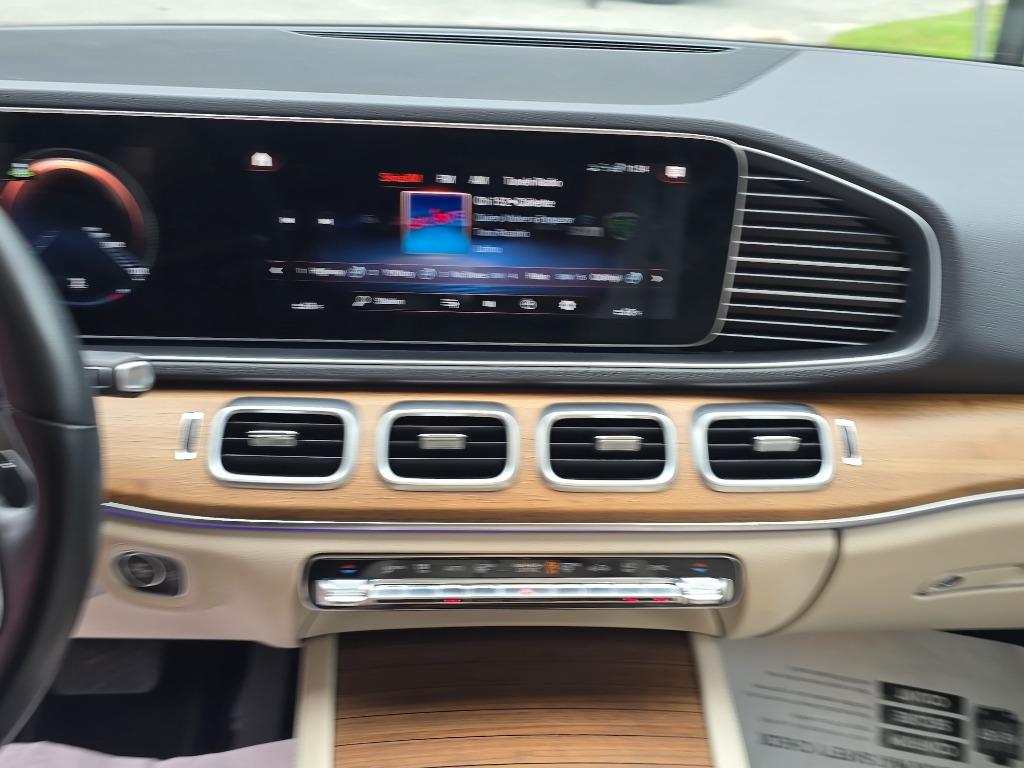 2022 Mercedes-Benz E-Class - $31,995