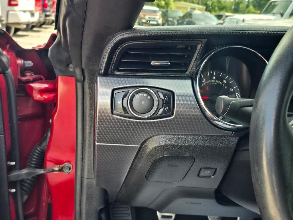 2017 Ford Mustang - $15,995