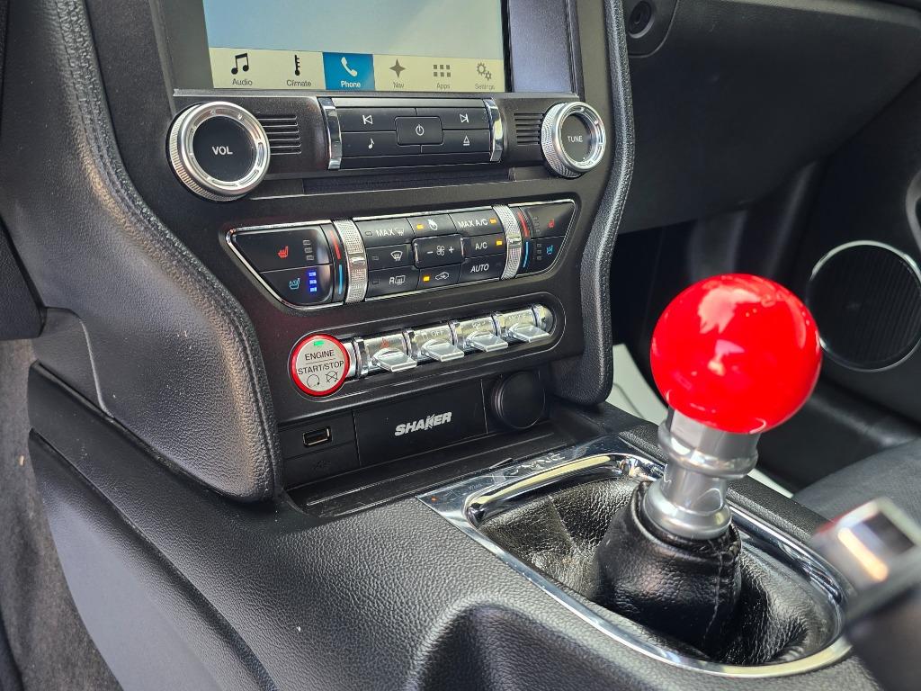 2017 Ford Mustang - $15,995