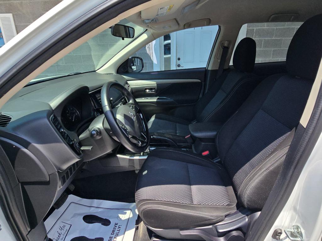 2018 Mitsubishi Outlander - $15,995