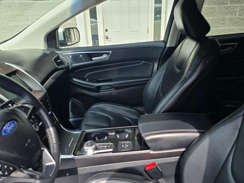 2020 Ford Edge - $16,995