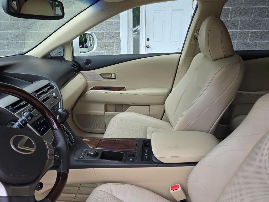 2015 Lexus RX - $19,995