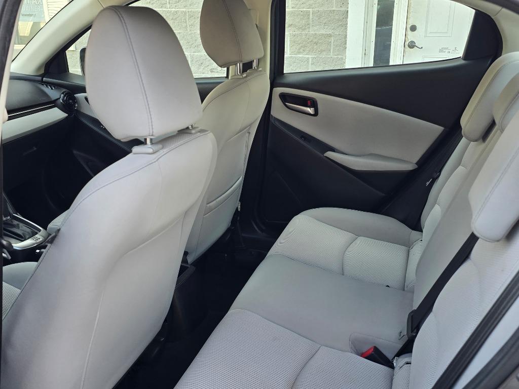 2019 Toyota Yaris - $13,995