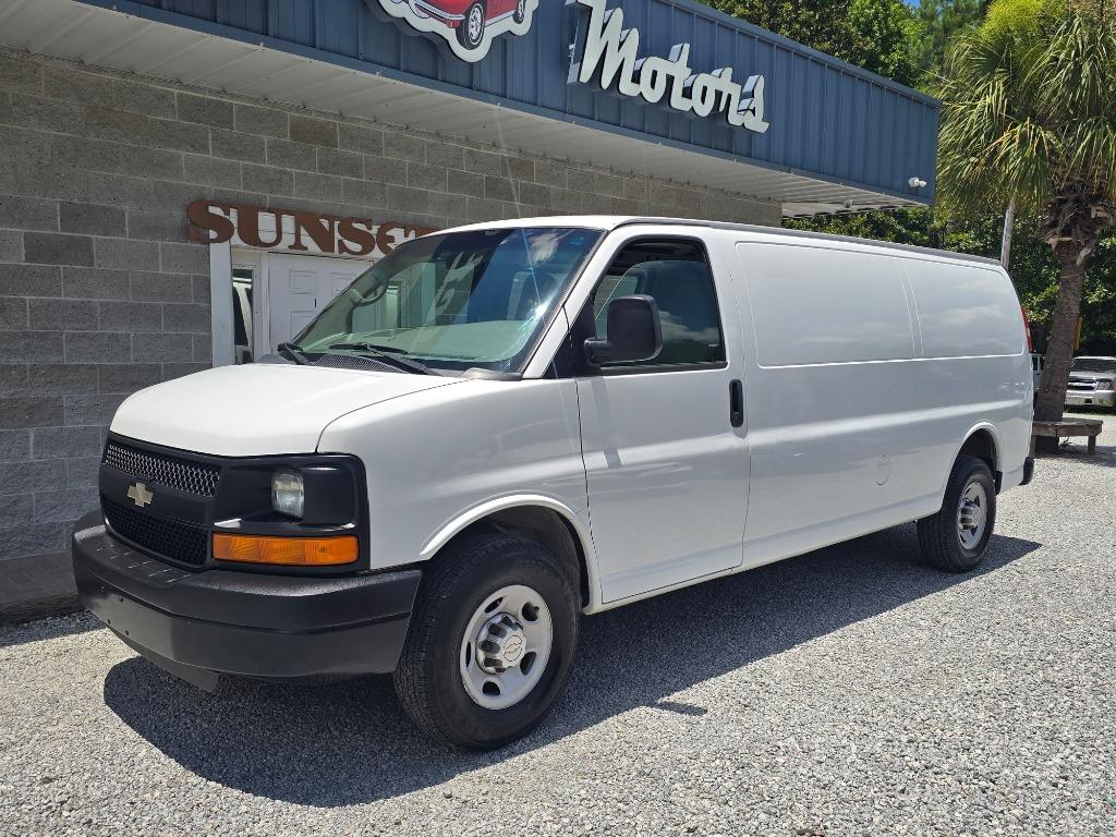 2011 Chevrolet G3500 Vans - $15,995
