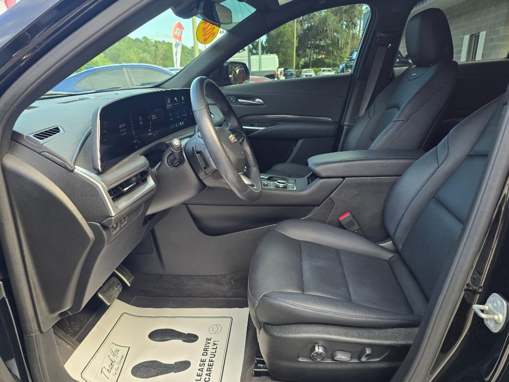 2024 Cadillac XT4 - $37,995