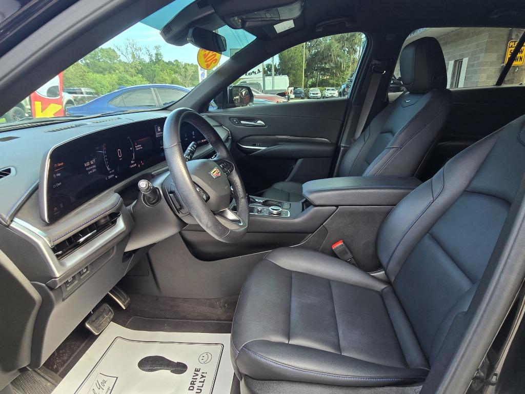 2024 Cadillac XT4 - $37,995