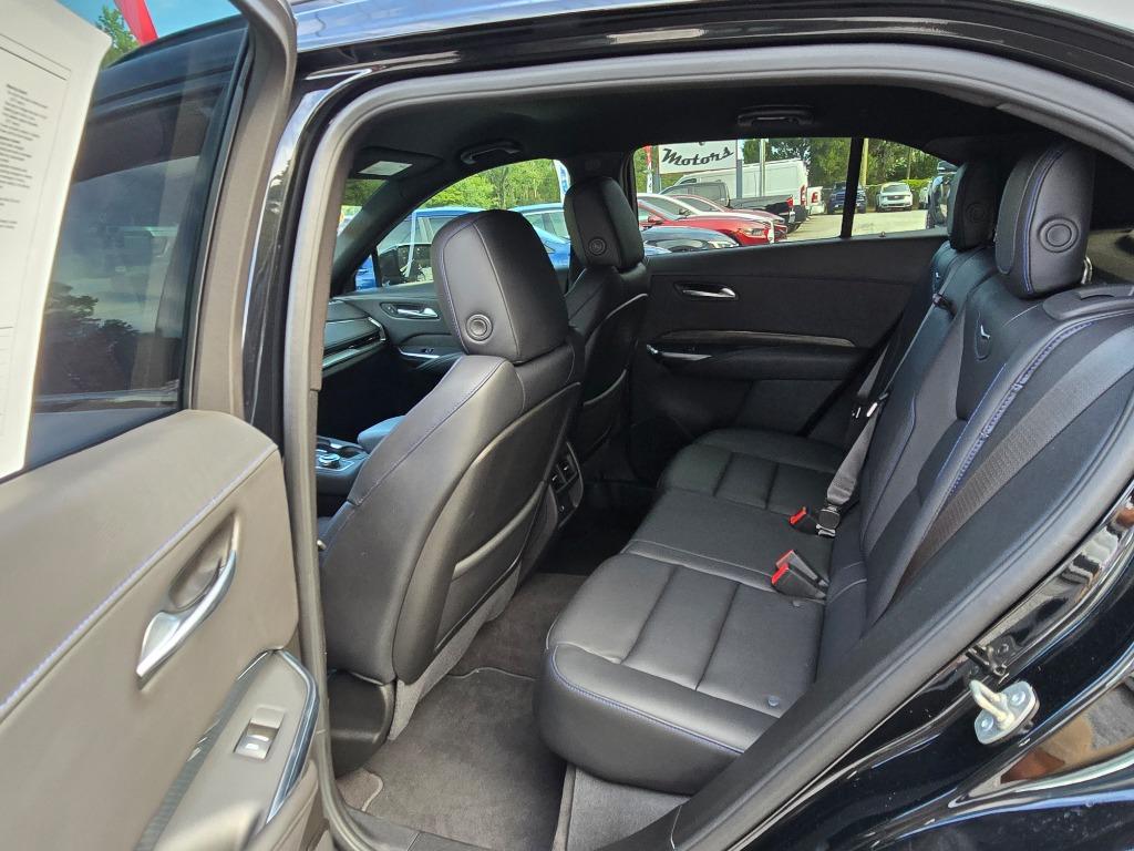 2024 Cadillac XT4 - $37,995