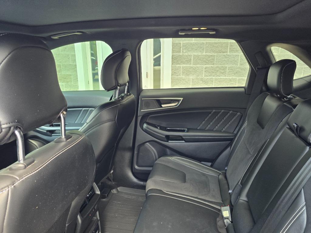 2019 Ford Edge - $18,995