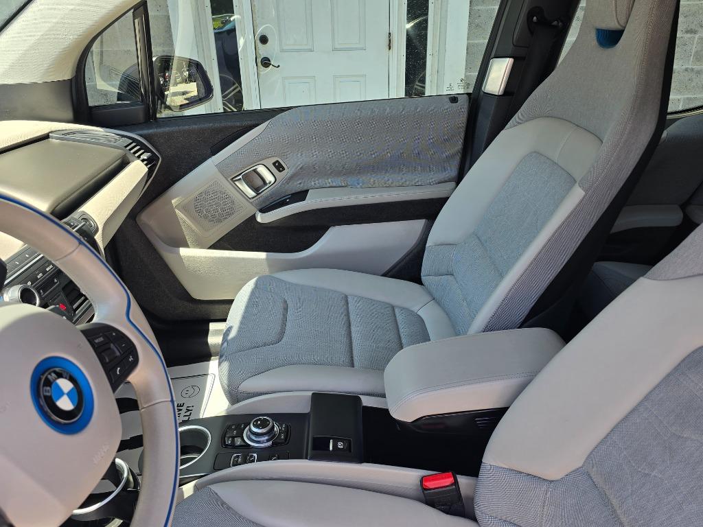 2016 BMW i3 - $9,995