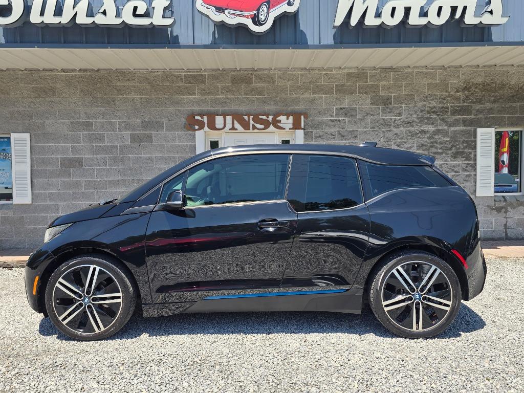 2016 BMW i3 - $9,995