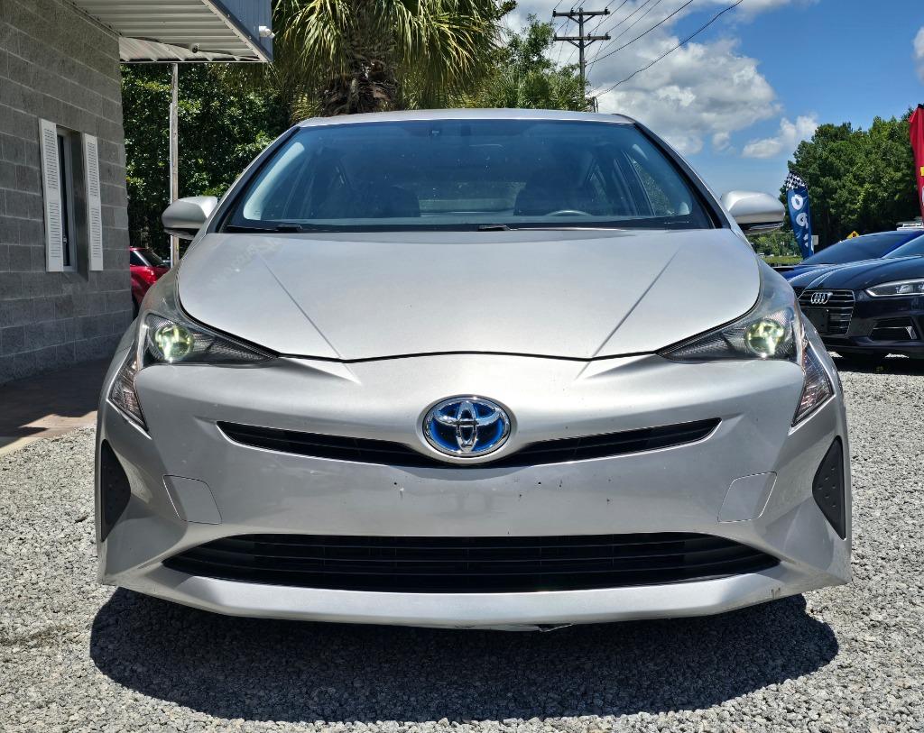 2016 Toyota Prius - $19,995